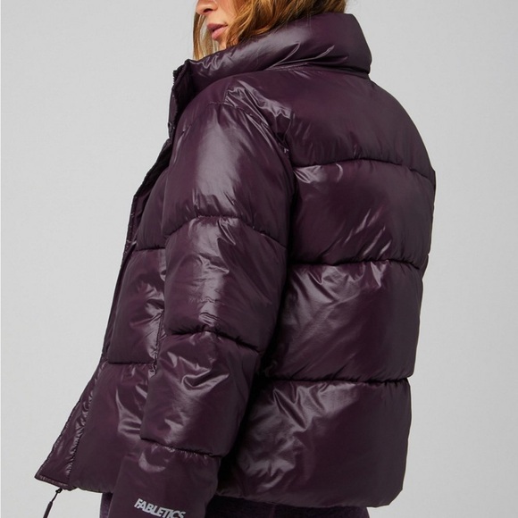 NWT Khloé edit Fabletics essential puffer jacket deep plum shine size Medium - Picture 2 of 4